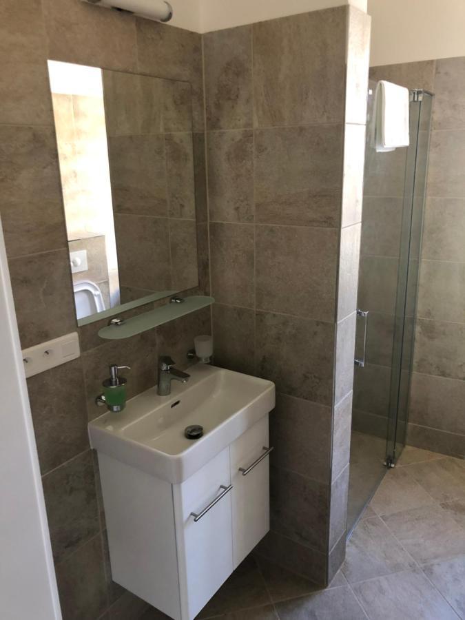 Egrensis Apartments Loket Eksteriør bilde