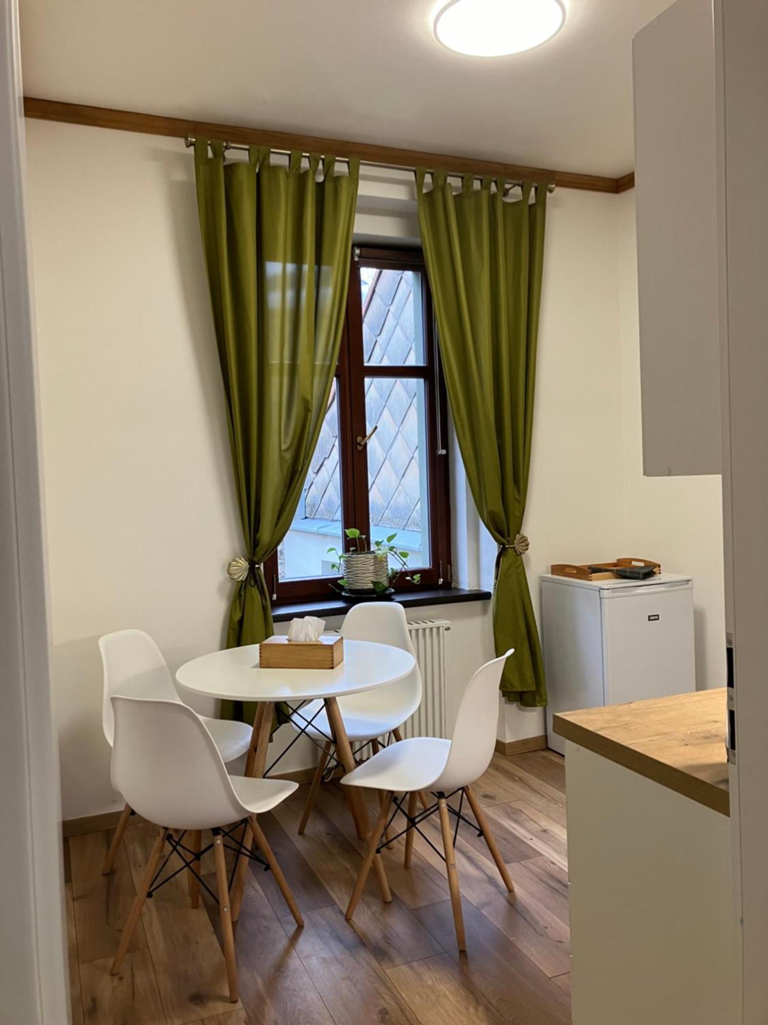 Egrensis Apartments Loket Eksteriør bilde